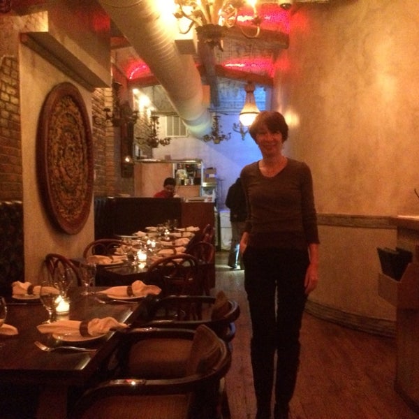 1/24/2014 tarihinde Jack C.ziyaretçi tarafından Asya Indian Restaurant'de çekilen fotoğraf