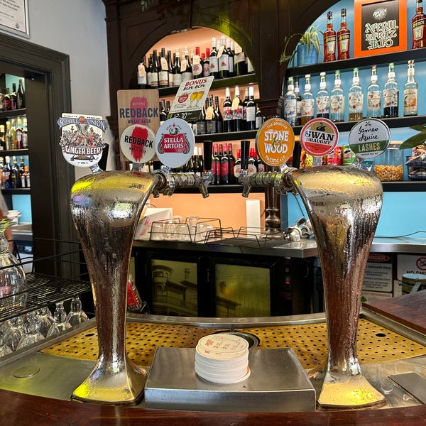 Brass Monkey Pub in Northbridge