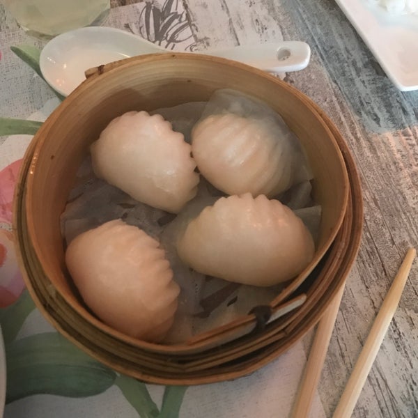 One dim sum hong kong restaurant. Карташов центральный парк. Мишленовское кофе dim sum в гонконге. Оне дим. Оне дим.