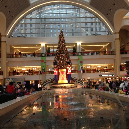 Tower City Center - Shopping Mall in Cleveland