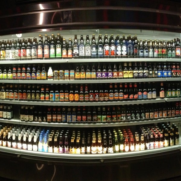 This place has over 200 craft beers!