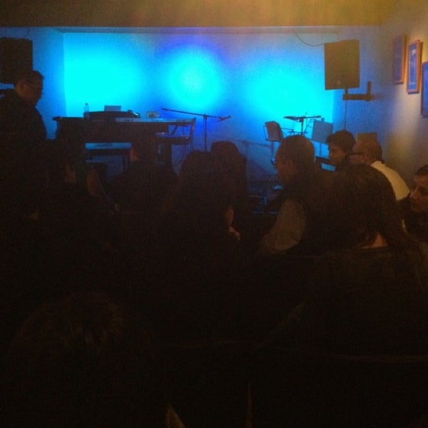 3/11/2013에 Ale B.님이 Film Club Café에서 찍은 사진