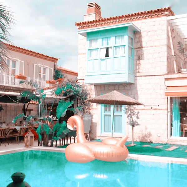 รูปภาพถ่ายที่ Evliyagil Hotel by Katre โดย Minel S. เมื่อ 10/13/2019