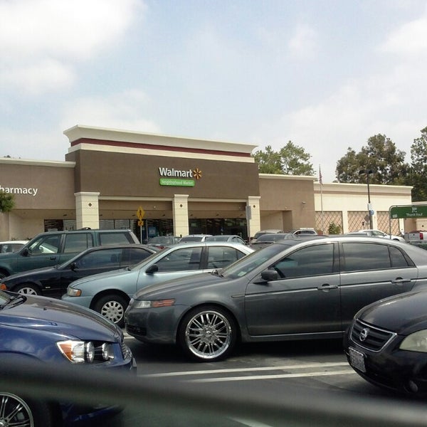 Walmart Neighborhood Market Grocery Store in Upland