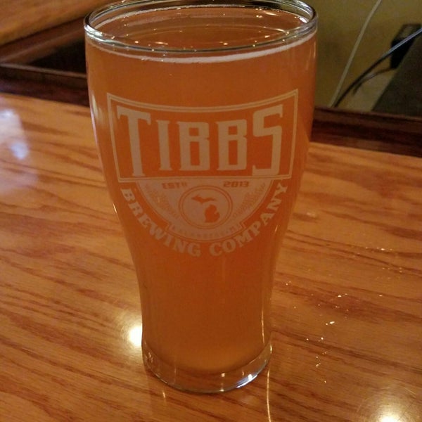 Photo taken at Tibbs Brewing Company by Ashley on 4/16/2018