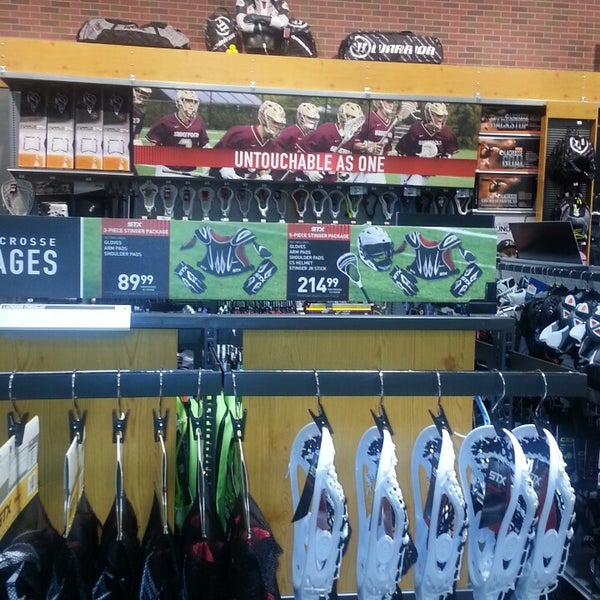DICK'S Sporting Goods, 4938 South Staples Street, Suite A-1, Corpus ...