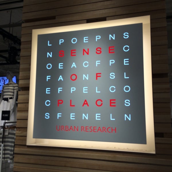 Foto Di Sense Of Place By Urban Research 心斎橋店 Negozio Di Abbigliamento In Osaka
