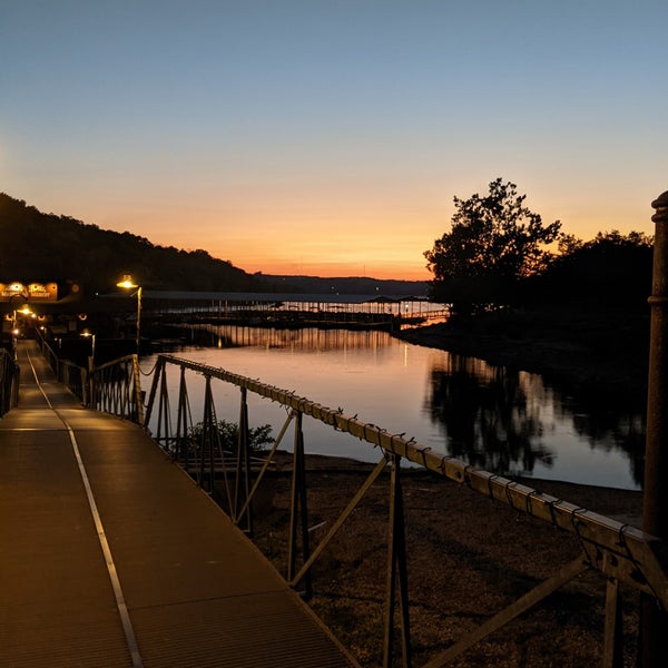 Bent Hook Market and Marina at Big Cedar Lodge Ridgedale, MO