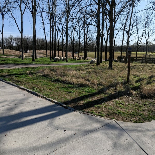 รูปภาพถ่ายที่ Hermitage Golf Course โดย Danielle F. เมื่อ 3/26/2021