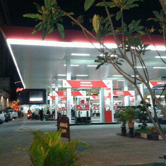 Photos At Spbu Singapore Station 2 14 201 1166 Medan Sumatera Utara