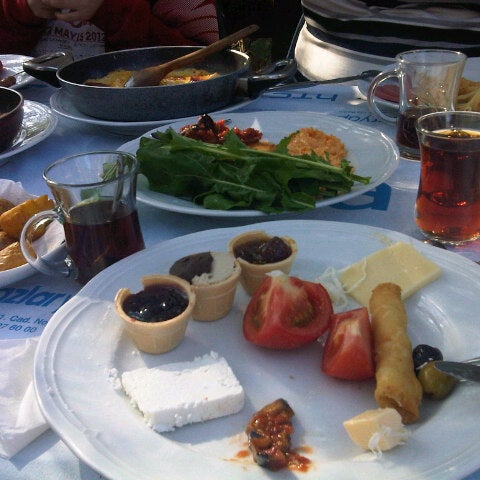 Photo taken at Cennetim Et&amp;Balık Restaurant by Aycell C. on 10/26/2012