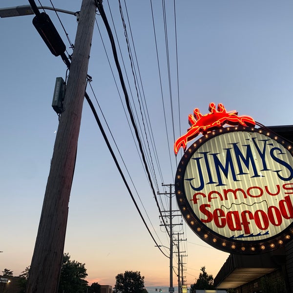 Photo taken at Jimmy&#39;s Famous Seafood by Tibor N. on 8/3/2022