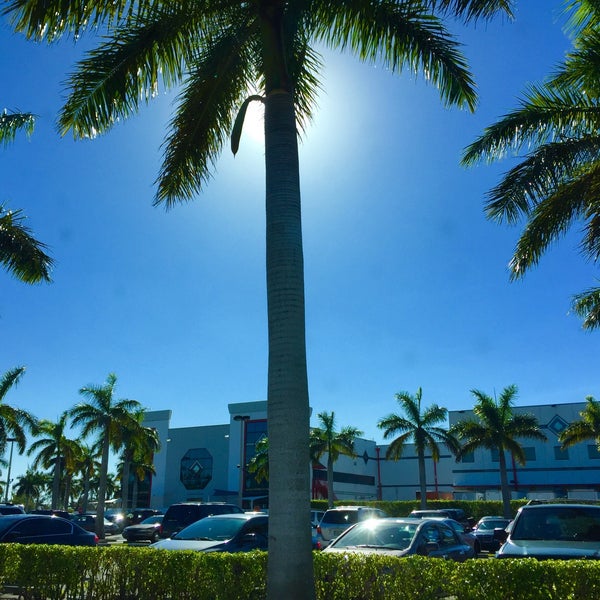 Photos at City Furniture Tamarac, FL