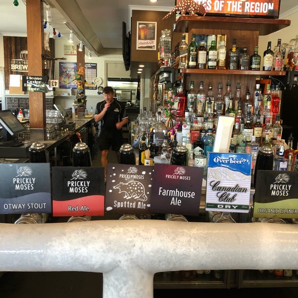 Photo taken at Great Ocean Road Brewhouse by A_R_Me on 1/12/2019