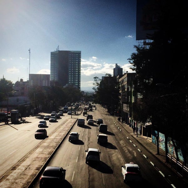 รูปภาพถ่ายที่ Chapultepec โดย Raul M. เมื่อ 1/13/2016