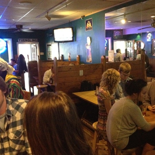 Linda's Bar and Grill Bar in Downtown Chapel Hill