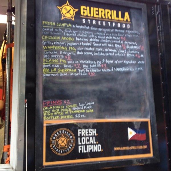 10/4/2013 tarihinde Keren G.ziyaretçi tarafından Guerrilla Street Food'de çekilen fotoğraf