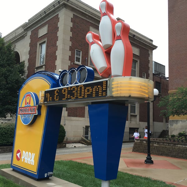 Moolah Bowling Alley Grand Center St Louis, MO