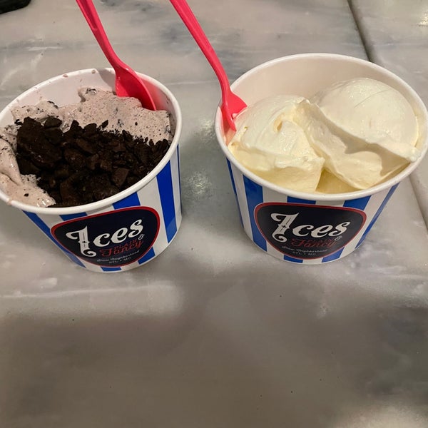 Ices Plain & Fancy Ice Cream Parlor in Saint Louis