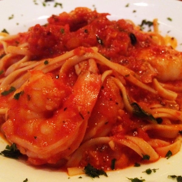 The shrimp fra diavolo is flavorful and comes with a perfect balance of shrimp.