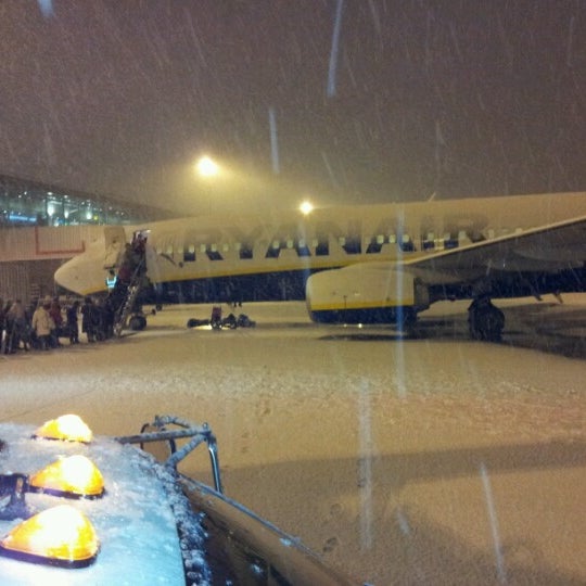 12/5/2012 tarihinde Kristaps T.ziyaretçi tarafından London Stansted Airport (STN)'de çekilen fotoğraf