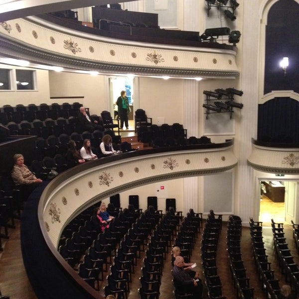 รูปภาพถ่ายที่ Rahvusooper Estonia / Estonian National Opera โดย Mary V. เมื่อ 9/28/2013