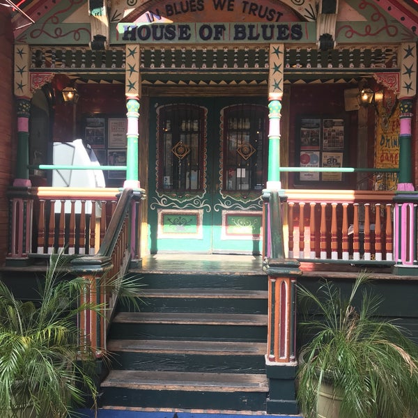 Photo taken at House of Blues Restaurant &amp; Bar by Ruud v. on 11/4/2017