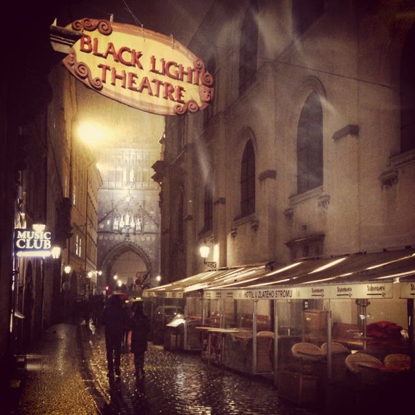 Foto scattata a Black Light Theatre da Pavel B. il 3/18/2013