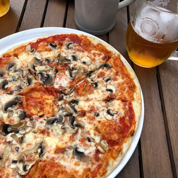 Pizzería Adriano, Tomares - Carta del restaurante y opiniones
