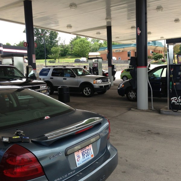 Rhodes 101 Stop Fuel Station