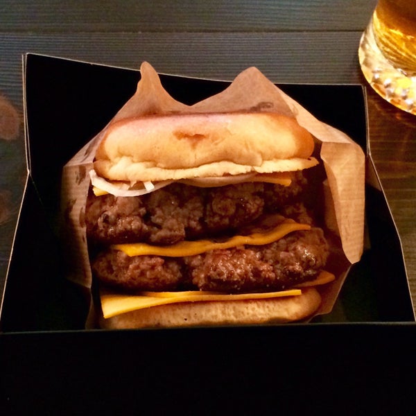 4/10/2015にPer P.がBarrels Burgers &amp; Beerで撮った写真