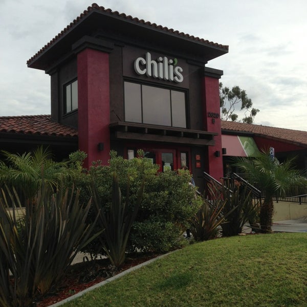 Photo taken at Chili&#39;s Grill &amp; Bar by Chu C. on 12/20/2015
