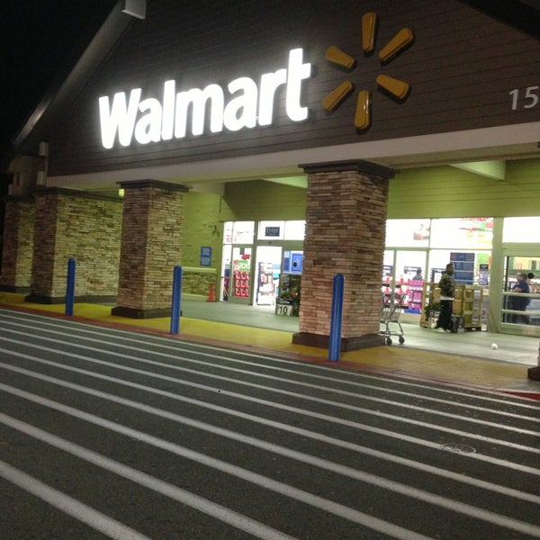 Walmart Supercenter 150 Beach Rd