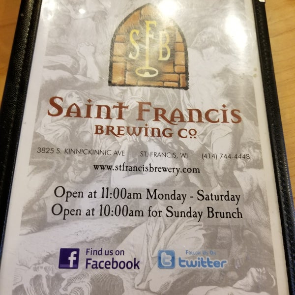 Photo prise au St. Francis Brewery &amp; Restaurant par Sue L. le10/29/2017