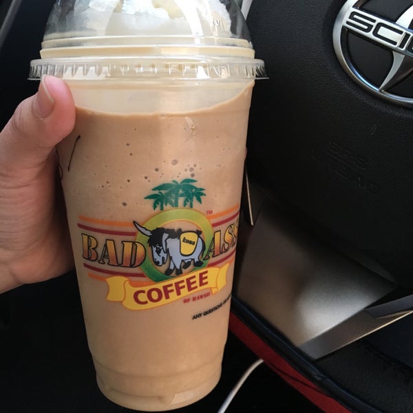 Photo taken at Bad Ass Coffee of Hawaii by Adriana M. on 2/17/2017