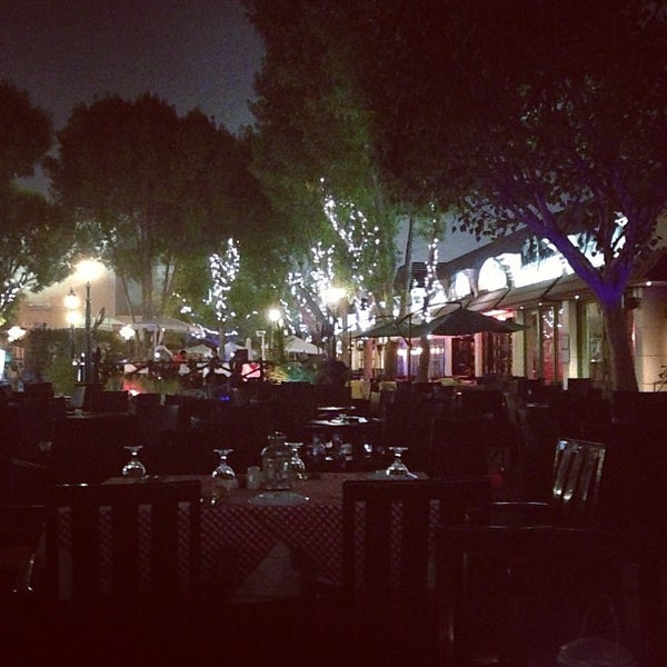 1/30/2013 tarihinde Mariia N.ziyaretçi tarafından La Vigna Restaurant'de çekilen fotoğraf