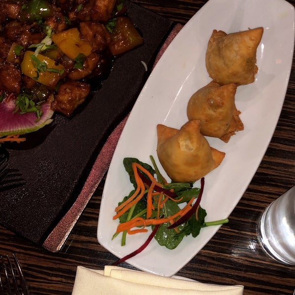 Foto scattata a Spice Affair Beverly Hills Indian Restaurant da FD. il 8/11/2019