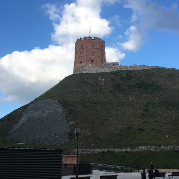 10/1/2018 tarihinde Conor M.ziyaretçi tarafından Gedimino Pilies Bokštas | Gediminas’ Tower of the Upper Castle'de çekilen fotoğraf
