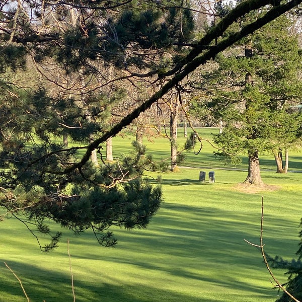 Photos at Overlake Golf & Country Club - 4 tips from 351 visitors