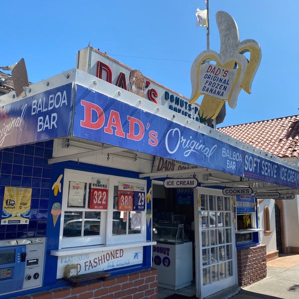 Dad's Original Frozen Banana Balboa Island 32 tips