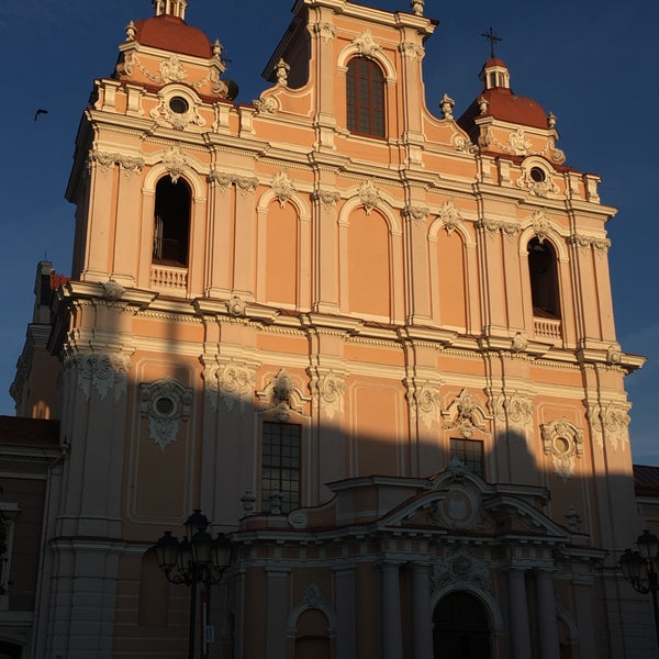 10/1/2018에 Conor M.님이 Šv. Kazimiero bažnyčia | Church of St Casimir에서 찍은 사진