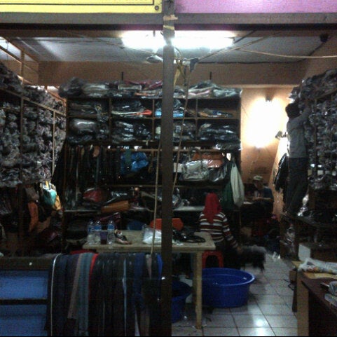 Photos At Lofty Shoes And Bag Reparation Jl Taman Galaxy