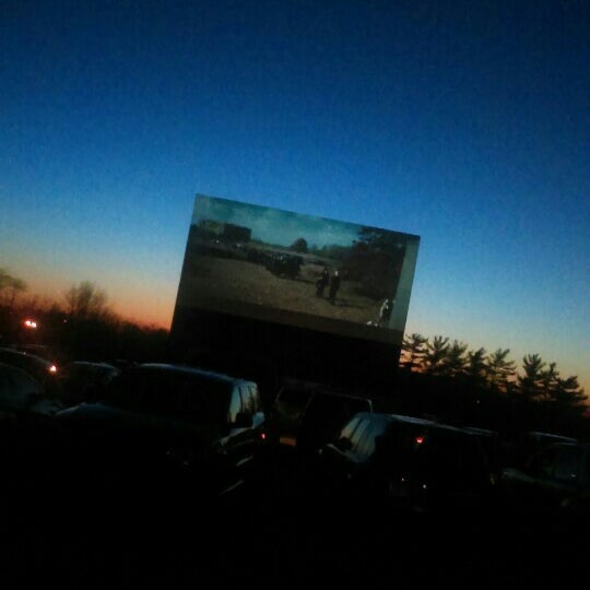Photo taken at South Drive-In by Psico N. on 3/27/2016