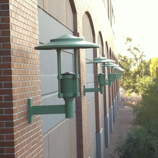 Highland Avenue Parking Garage Tucson Az