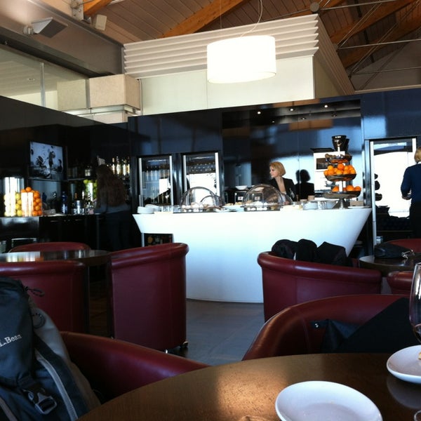 Marco Polo VIP Lounge 69 tips