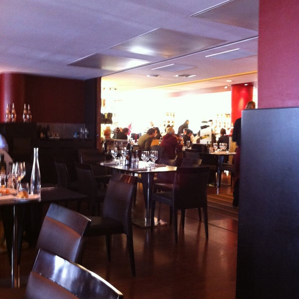 lavinia wine shop in paris