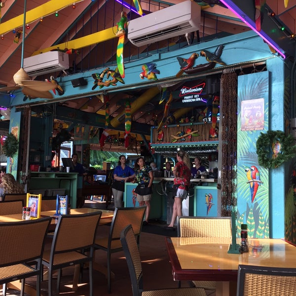 12/22/2017에 MadGrin님이 Parrot Key Caribbean Grill에서 찍은 사진