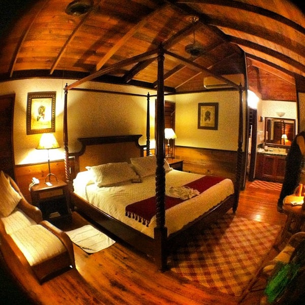 4/20/2013 tarihinde Nellie H.ziyaretçi tarafından The Lodge at Pico Bonito'de çekilen fotoğraf