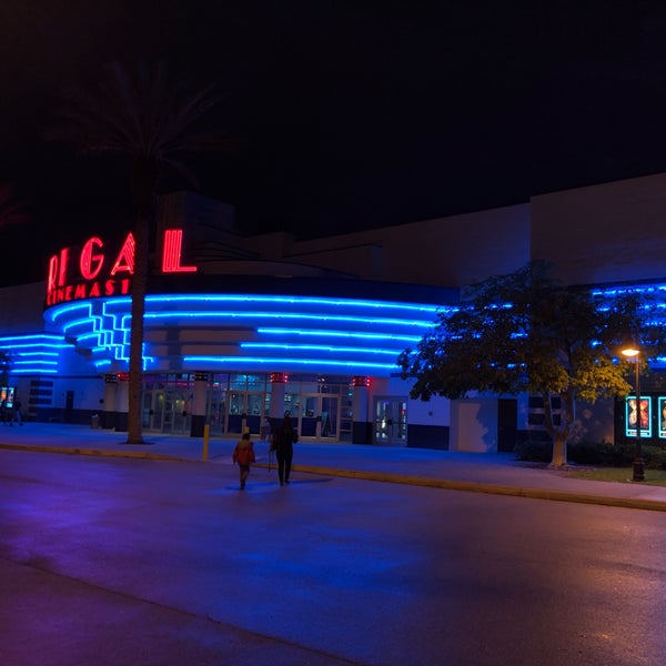 Fotos en Regal Royal Palm Beach & RPX Royal Palm Beach, FL