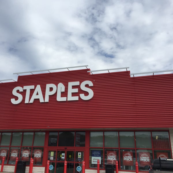 staples stationery shop